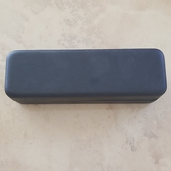 SALE! Black Sunglass/Eyeglass Hard Case - Picture 1 of 2